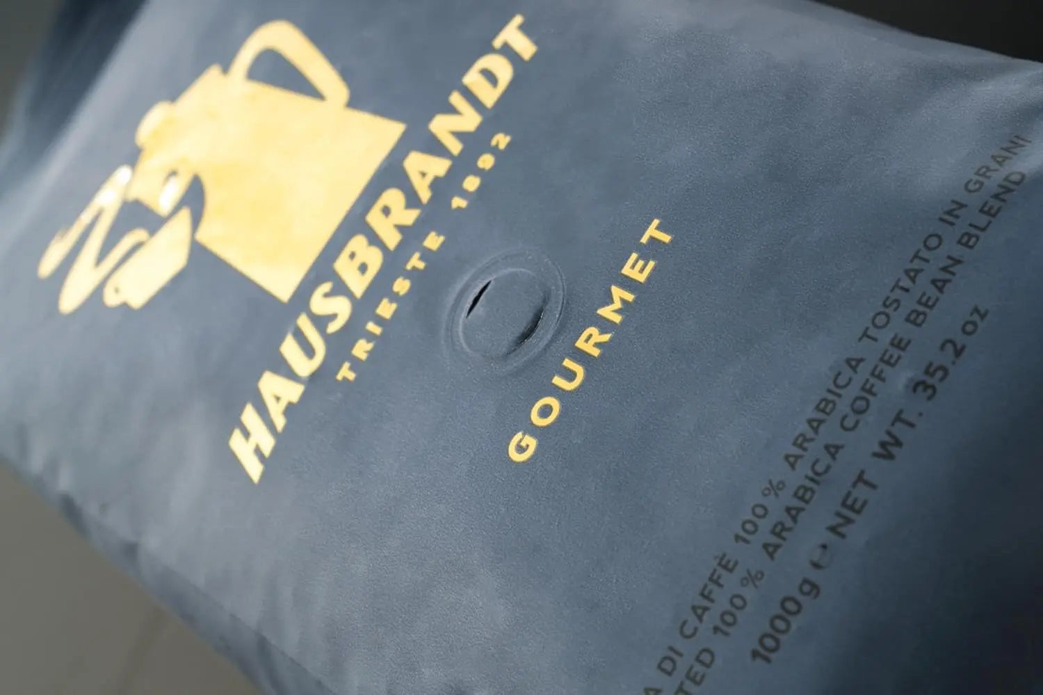 Hausbrandt - Gourmet 100% arabica Whole Beans - 500g Coffee & Cream