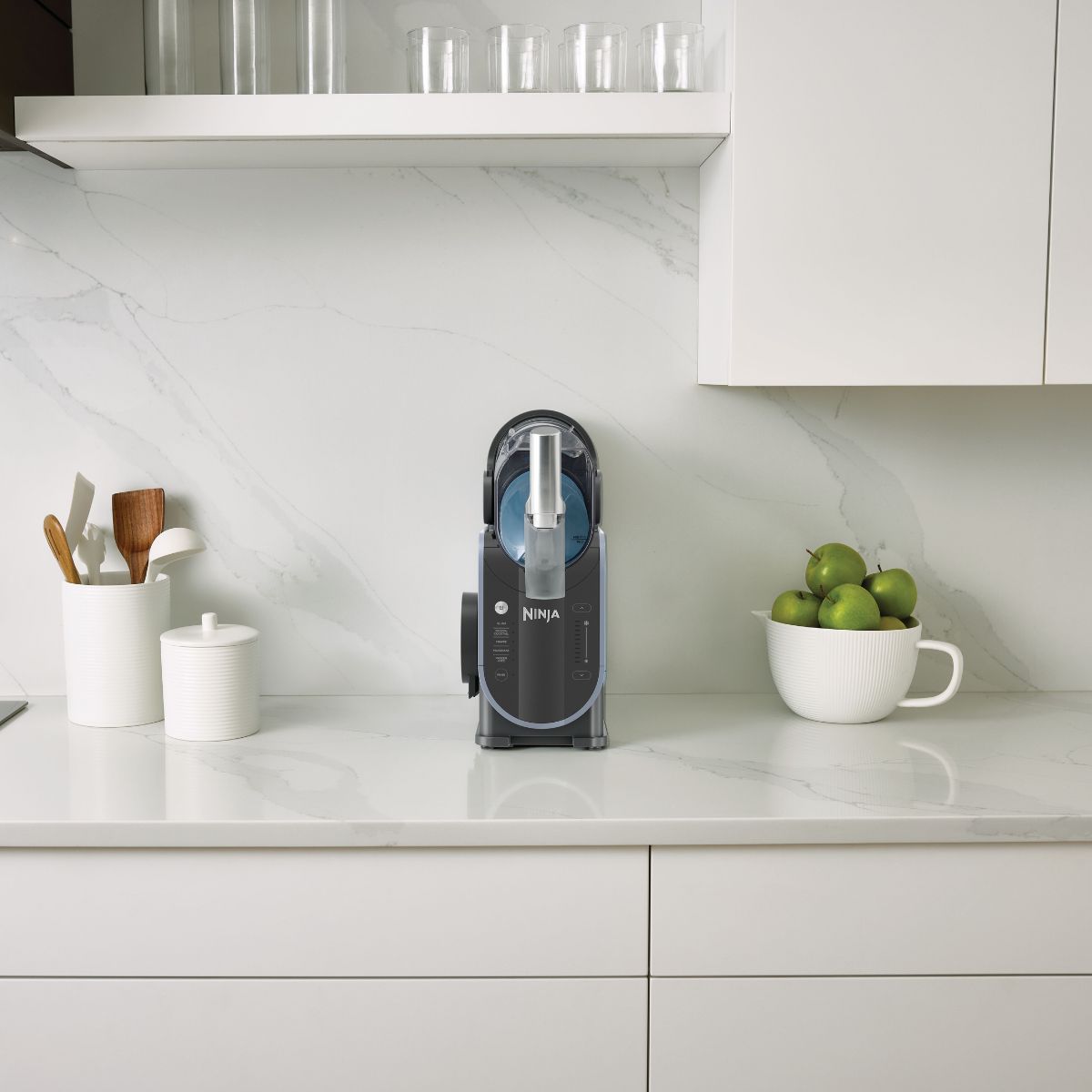 Ninja SLUSHi Professional Frozen Drink Maker - Model: FS301ME